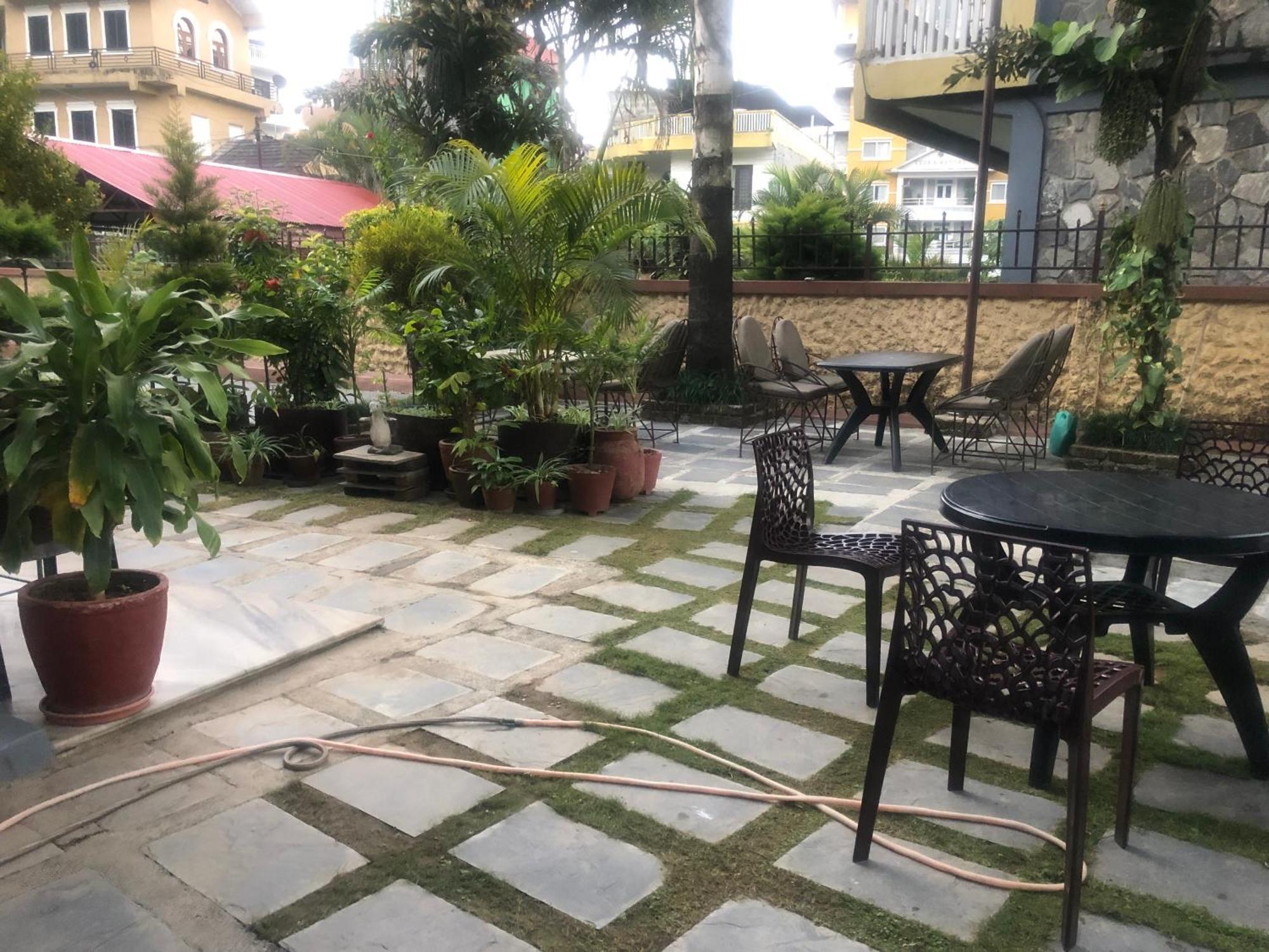 Hotel Mandala Pokhara Exterior photo