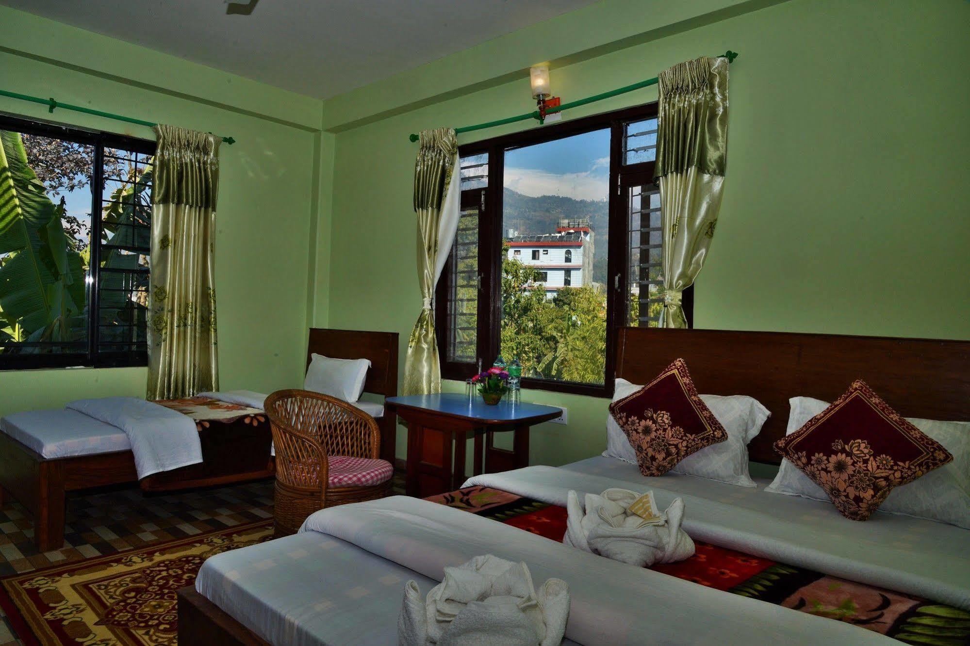 Hotel Mandala Pokhara Exterior photo