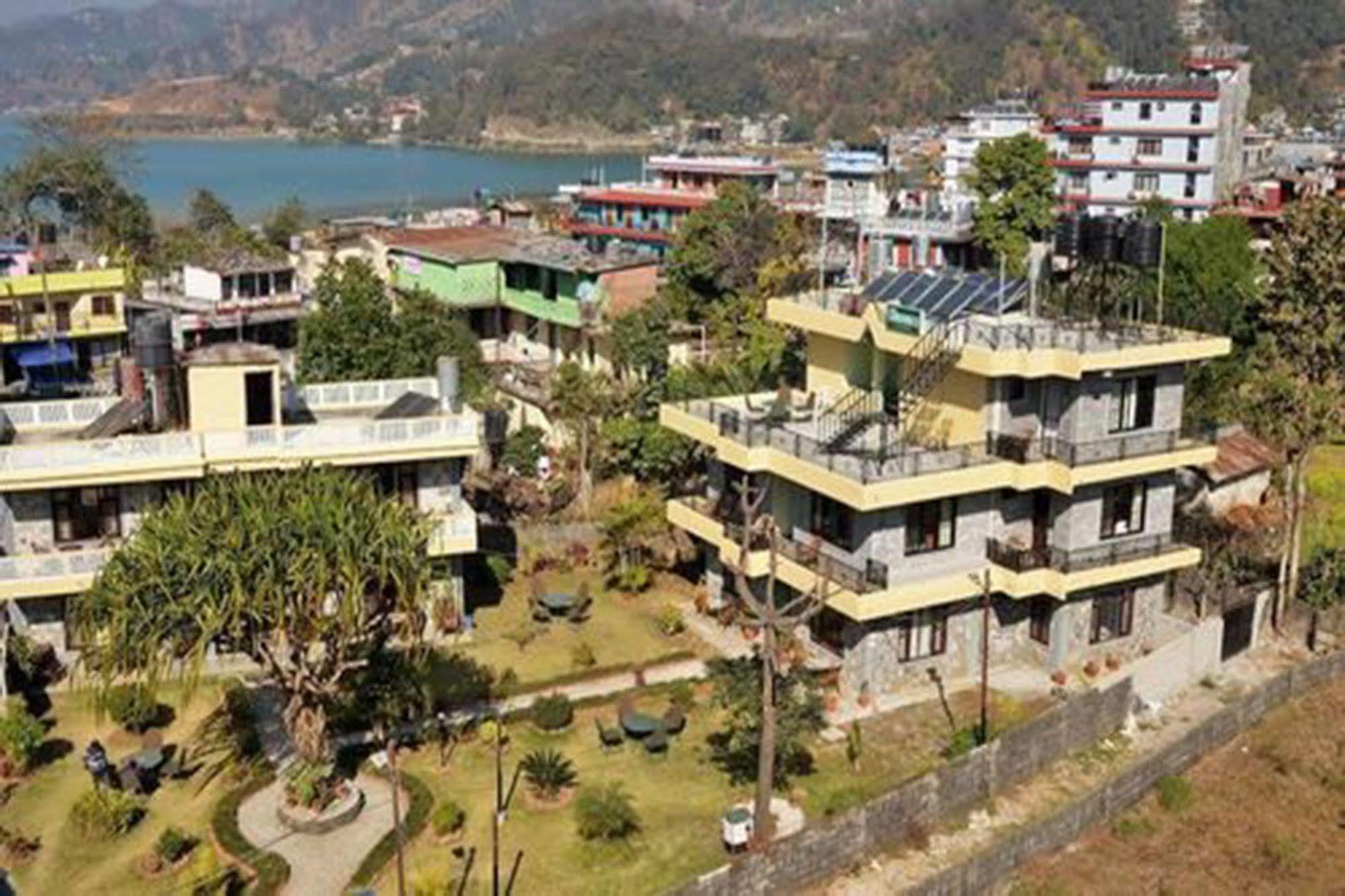 Hotel Mandala Pokhara Exterior photo